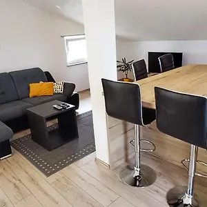 https://apartmani-verde.hotelinzadar.com